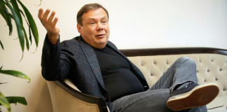 Что общего у «Пятёрочки» и «Перекрёстка» Фридмана с «Мельницей» Березовского?