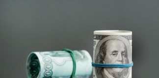 Bloomberg сообщил о нескольких часах до дефолта России