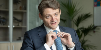 Кирилл Царёв: подсанкционный заместитель председателя Сберегательного банка и его многомиллионный бизнес