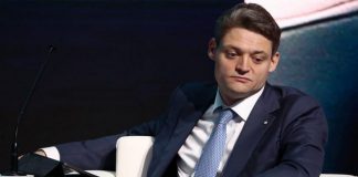 За чей счет ведет бизнес заместитель руководителя СберБанка Кирилл Царев