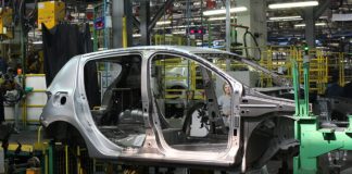 «АвтоВАЗ» намерен вернуться на полный режим работы с середины августа