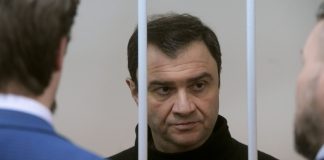Бывший заместитель министра культуры Россия получил девять лет за создание ОПС, которая похитила 800 млн экономных рублей на переобустройства Эрмитажа