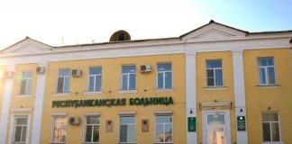 Девушку, угрожавшую спрыгнуть с пожарной лестницы в больнице Улан-Удэ, отправят лечиться