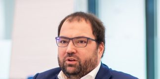 Как глава Минцифры упрятал «потаенную супругу» — бывшую управленца «Медиалогии», которая освоила 3 миллиардов руб. на господрядах