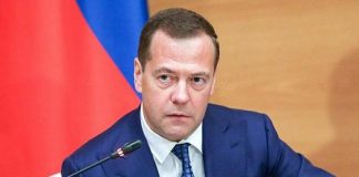 Медведев заявил о завершении «бурного романа европейцев с украинцами»