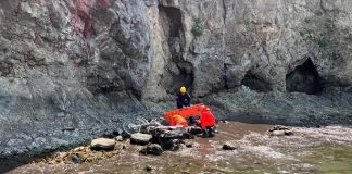 На Камчатке погиб турист из Подмосковья. Он сорвался со скалы на мотоцикле