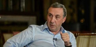 На суде по делу об убийстве Калмановича сторона обвинения закончила представлять доказательства