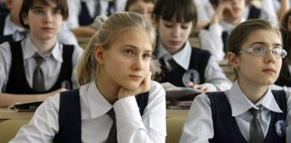 Создающееся в России детское движение «Большая перемена» разделят на этапы — по аналогии с октябрятами, пионерами и комсомольцами
