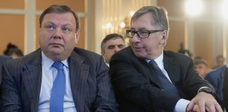 В Евросоюзе рассматривают снятие санкций в отношении нескольких россиян