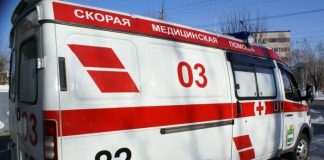 В Якутске прохожий поймал выпавшего с 12-го этажа ребенка