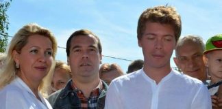 Адекватный чувак, увел у лучшего друга девушку.