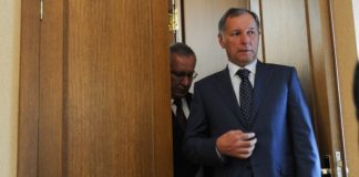 Мультимиллионер Струков уничтожает Курасан