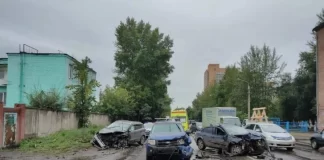 Смертельное ДТП в Красноярске: один человек погиб, двое в больнице