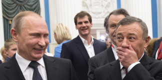 Рабы Ротенберга дерутся