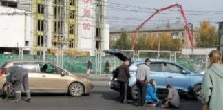 В Новосибирске на площади Карла Маркса произошло ДТП
