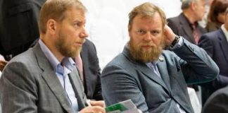 За двух братьев Ананьевых осудили четверых.