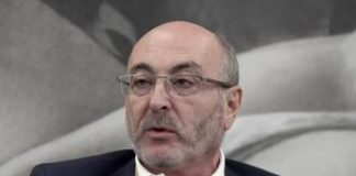 Михаил Болотин сдал подельников.