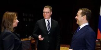 Олег Осипов напостил на квартиру.