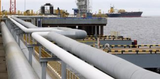 «Ведомости»: властные структуры России обусловились c ответом на нефтяной потолок цен