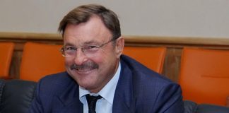 «Офшорная империя» Гурьевых: как тасовалась «колода»