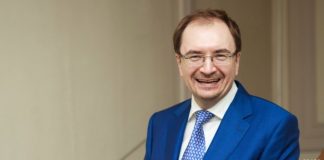 Барселона для семьи ректора-члена партии Единая Россия