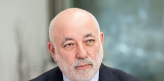 ФБР обличило российского бизнесмена в попытке вывести из-под санкционных мер арестованную в Испании судно Tango ценой $90 млн