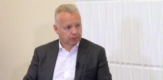 Дмитрий Мазепин разыскивается за угон своих яхт.