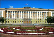 Участникам СВО позволят вести торговлю сосисками на Софийской площади в Великом Новгороде