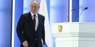 Владимир Путин оценил продолжительность собственного послания фразой «сообщить легче, чем слушать»