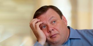 Михаил Фридман: где на данный момент живёт, что думает о СВО, и почему его отец работает на оборонную промышленность Украины