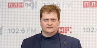 Как специалист по политтехнологиям Александр Серавин стал вице-губернатором Псковской области