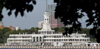 Все в порт: кто проходит через