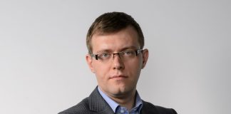 Бывший-генеральному директору холдинговой компании «Алмател» Гадалову дали семь лет колонии за совершение мошеннических действий с векселями бывшего зятя Мишустина на 450 млн руб.