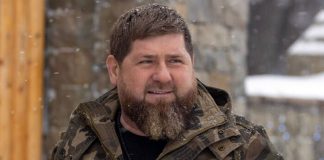 Кадыров ответил на сплетни о неизлечимой заболевания