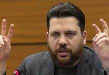 Леонид Волков получил и расписался.
