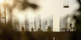 Через тернии с Костиным: Роскосмос доплатит