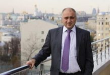 Главные дома Петербурга.