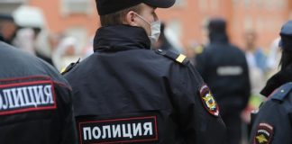 Бывший-сотрудник полиции Лобанов и его творческий коллектив