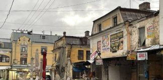 Апраксин двор оставили у разбитого корыта. Реконструкция питерского рынка перенесена на неопределенный срок