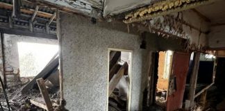 Погибшая в аварийном доме красноярка пыталась найти дрова для дома
