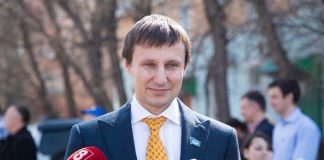 И либерал, и демократ