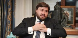 Юрисконсульты за миллионами не замечали Константина Малофеева.