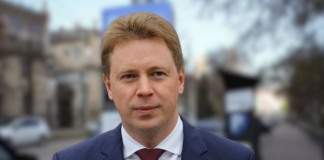 Островной бизнесмен