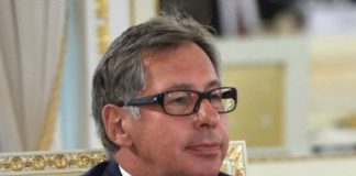 Банкир уехал, а медведи остались