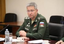 Кому Александр Тер-Аванесов строить и пилить помогает.