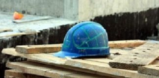 Уголовное дело возбуждено в Томской области после гибели работника под бетонной плитой