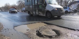 В Новосибирской области восьмилетний мальчик упал в колодец