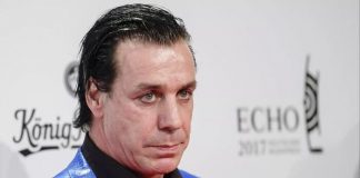 Лидера группы Rammstein Тилля Линдеманна винят в сексуальном насилии, спаивал и имел до 5 поклонниц в день