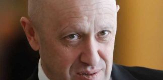 Самолет Пригожина отправился в сторону города Москва