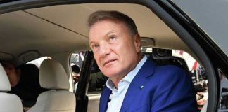 АвтоВАЗ рассказал, по какой причине новая Лада Aura не завелась у Грефа